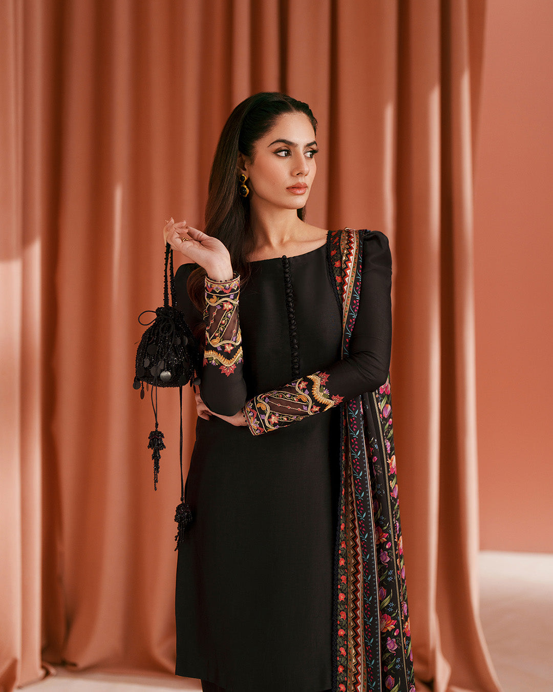 Faiza Saqlain | Roim Pret | Lulia