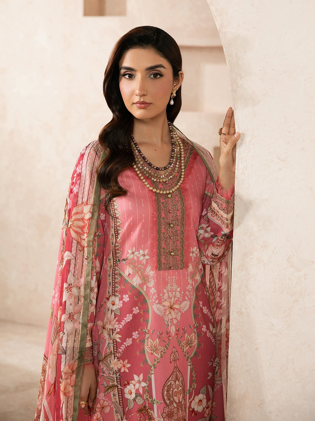 Gulaal | Syra Lawn 26 | Floren D-2