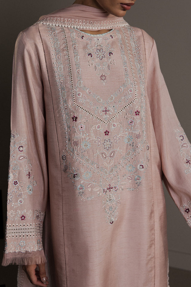 Zara Shahjahan | Festive 26 | NARGIS