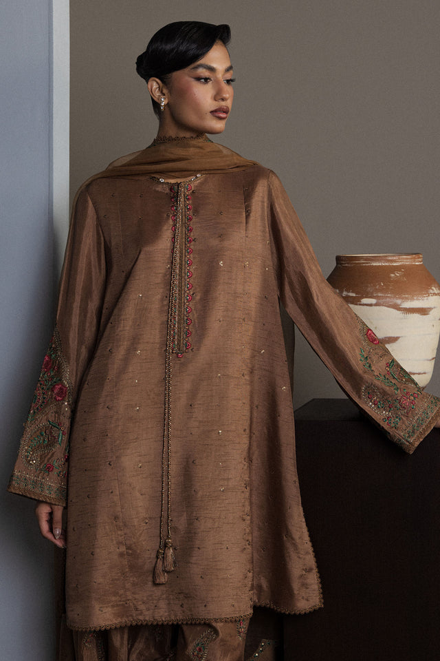 Zara Shahjahan | Festive 26 | Kahvaan