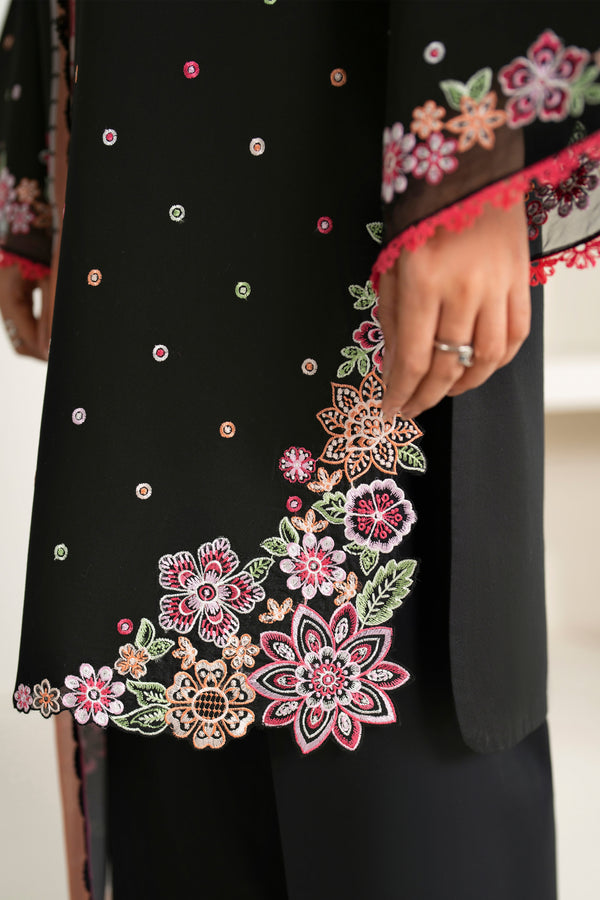 Farasha | Summer Weaves Embroidered Lawn | Raven Bloom
