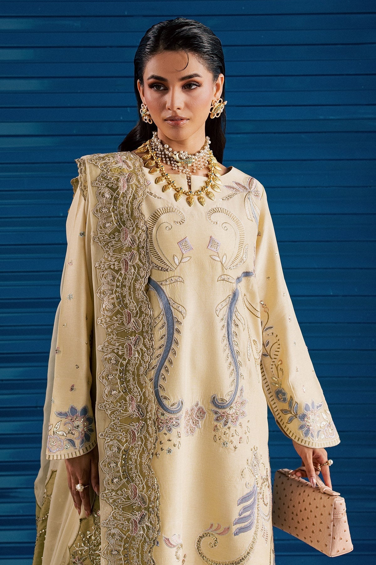 Nureh | Fancy Formal 26 | NP-828