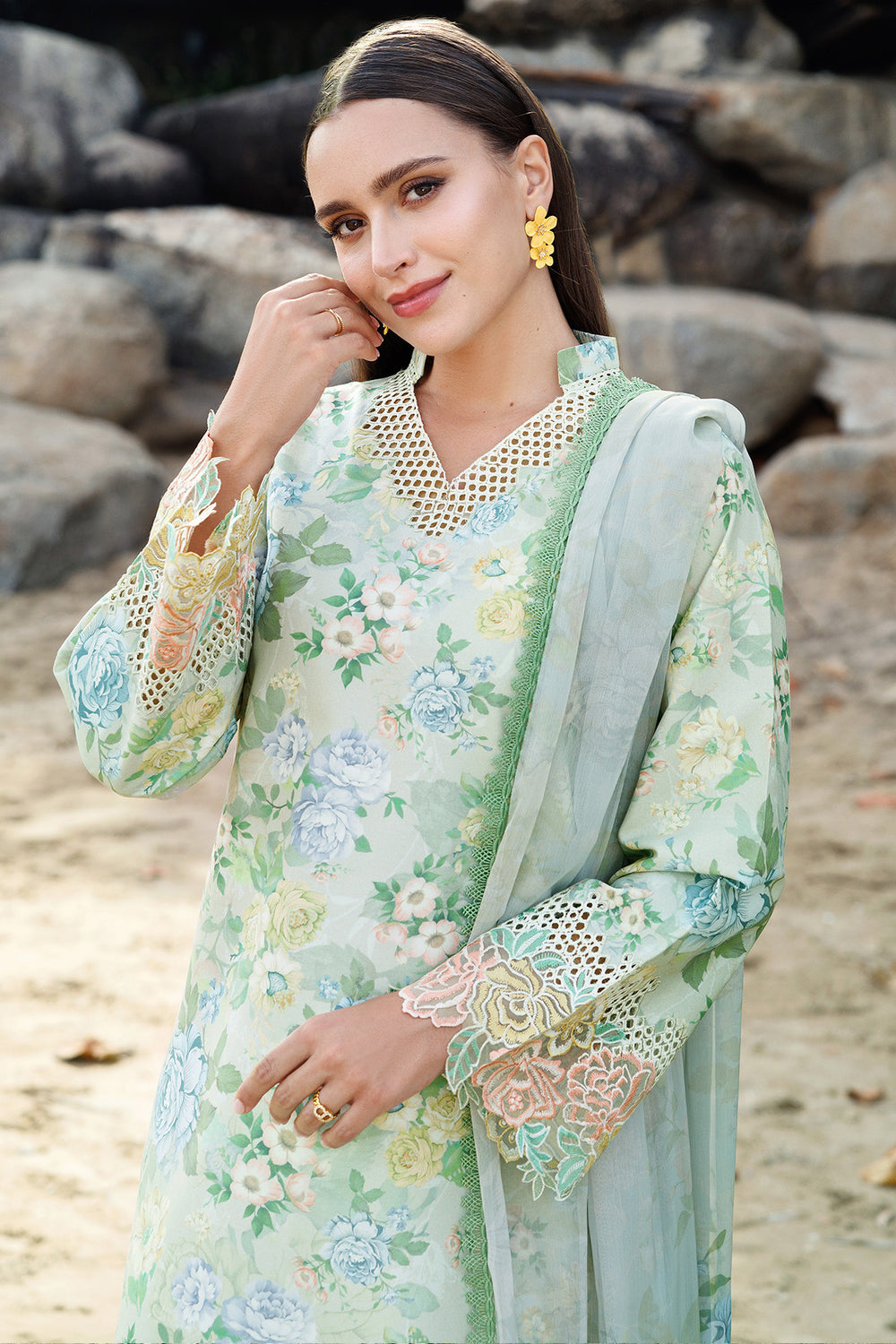 Farasha | Printed Essentials | Mint Bloom