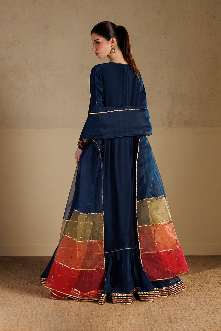 Iznik | Formals ‘26 | UE-728 Embroidered Pure Ramen Silk