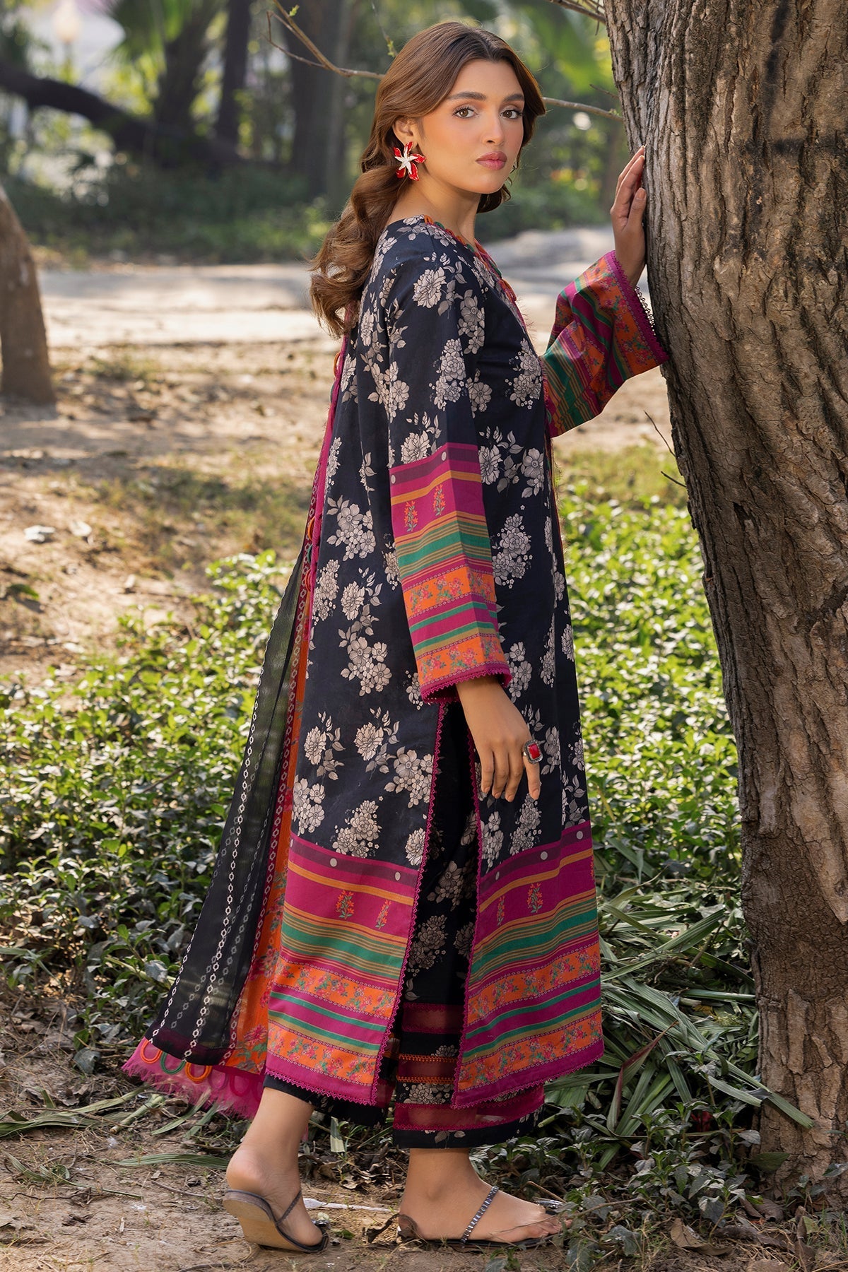 Charizma | C prints Lawn | CP5-14