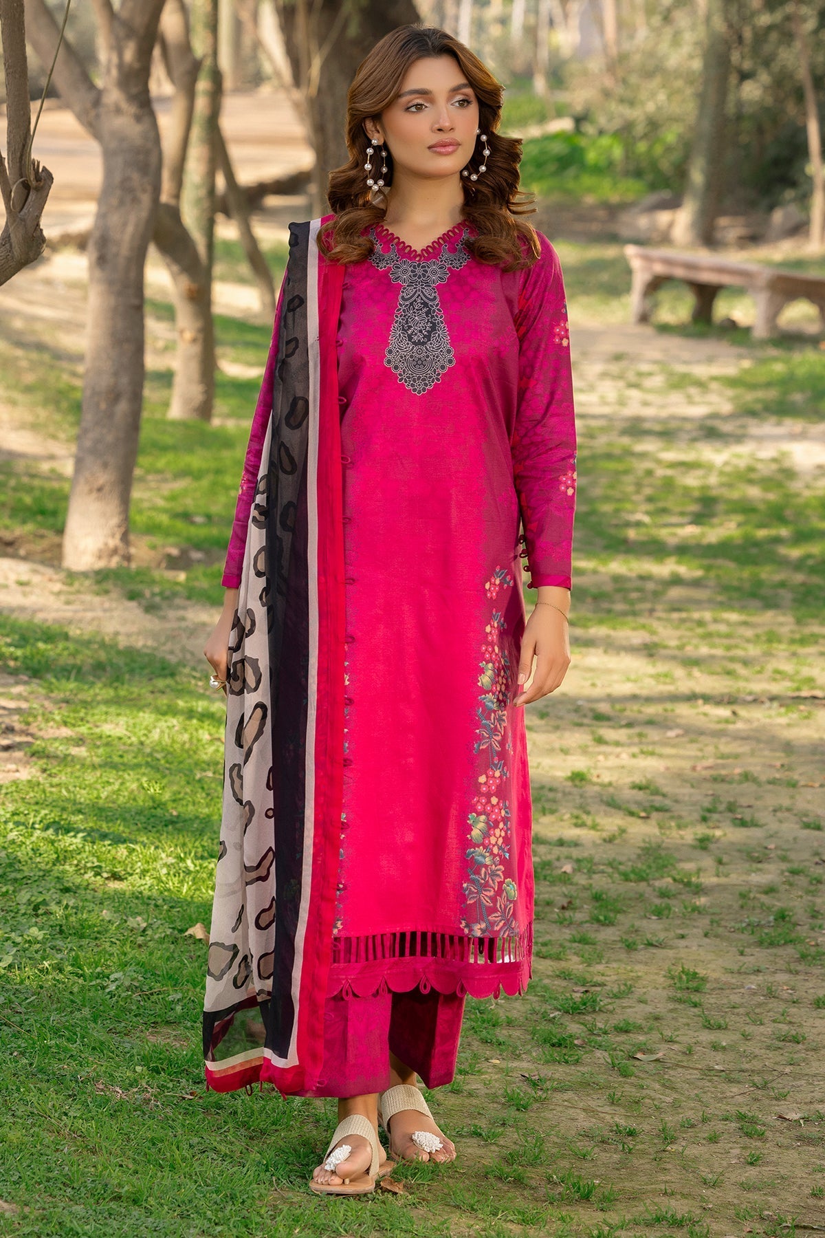 Charizma | C prints Lawn | CP5-12