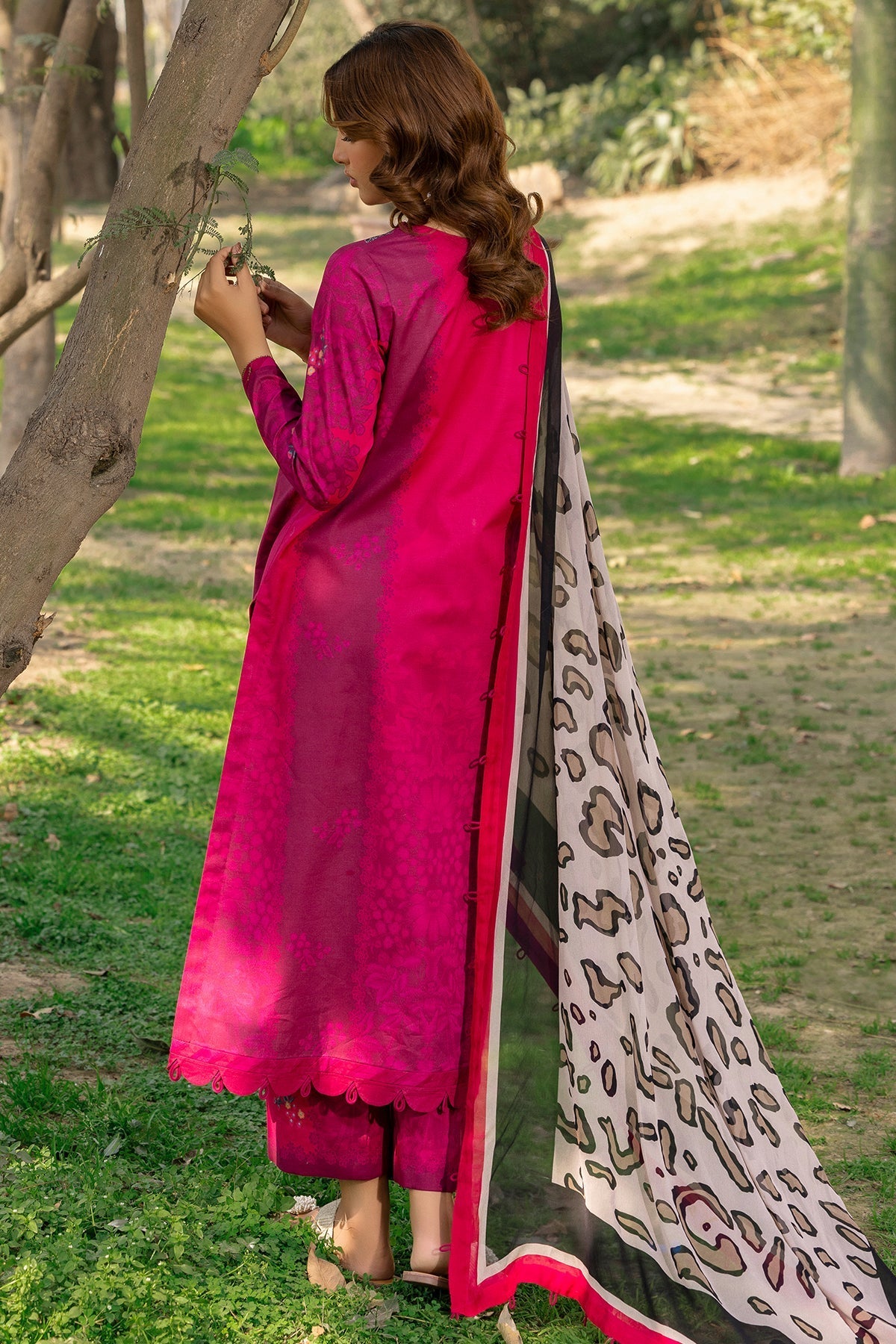 Charizma | C prints Lawn | CP5-12
