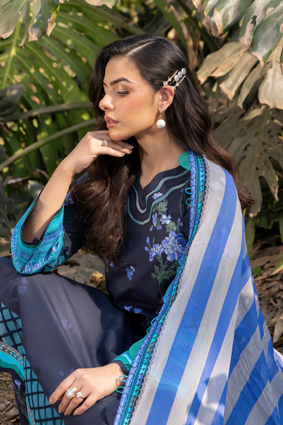 Charizma | C prints Lawn | CP5-19