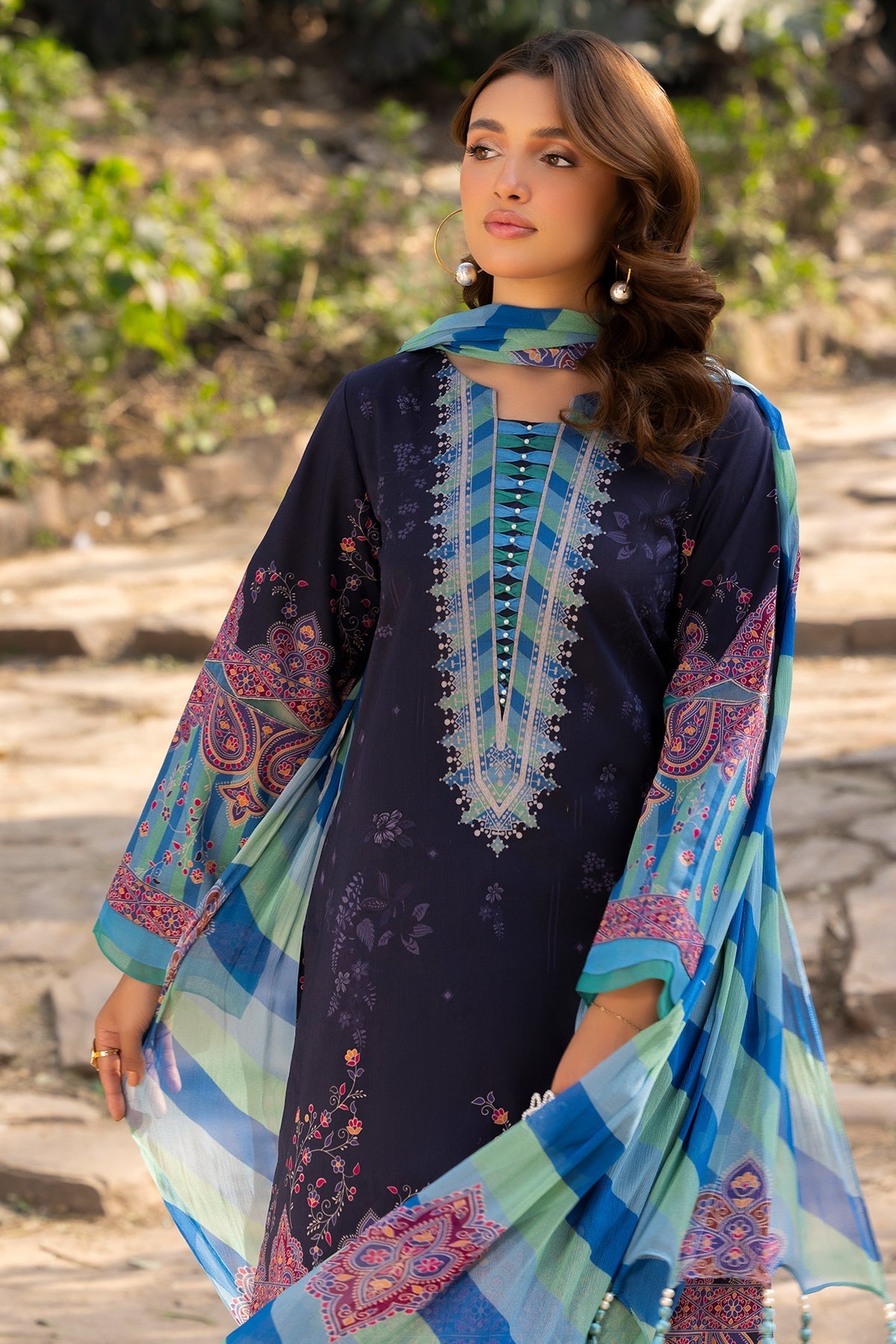 Charizma | C prints Lawn | CP5-20