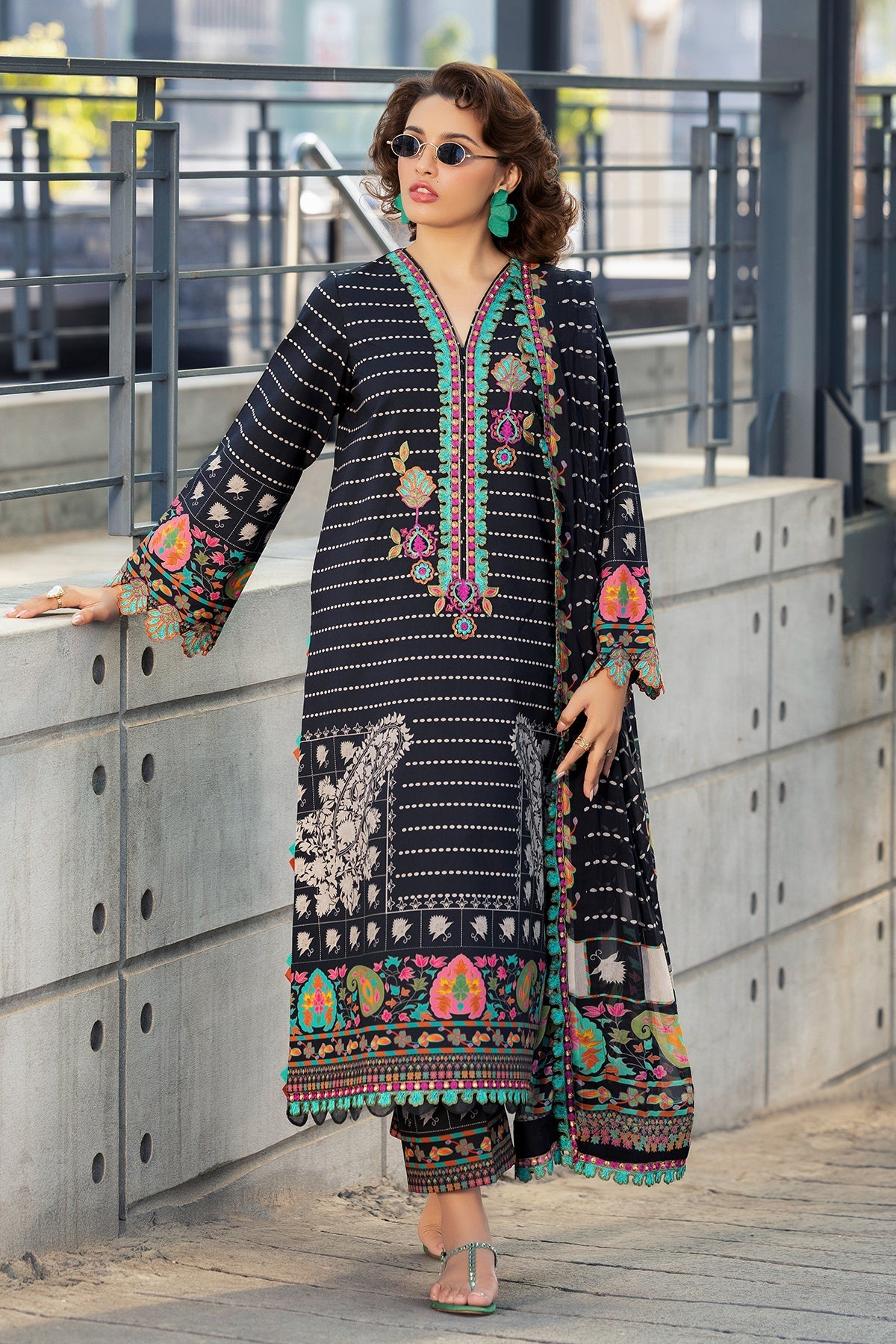 Charizma | Aniq Lawn |  AN6-09