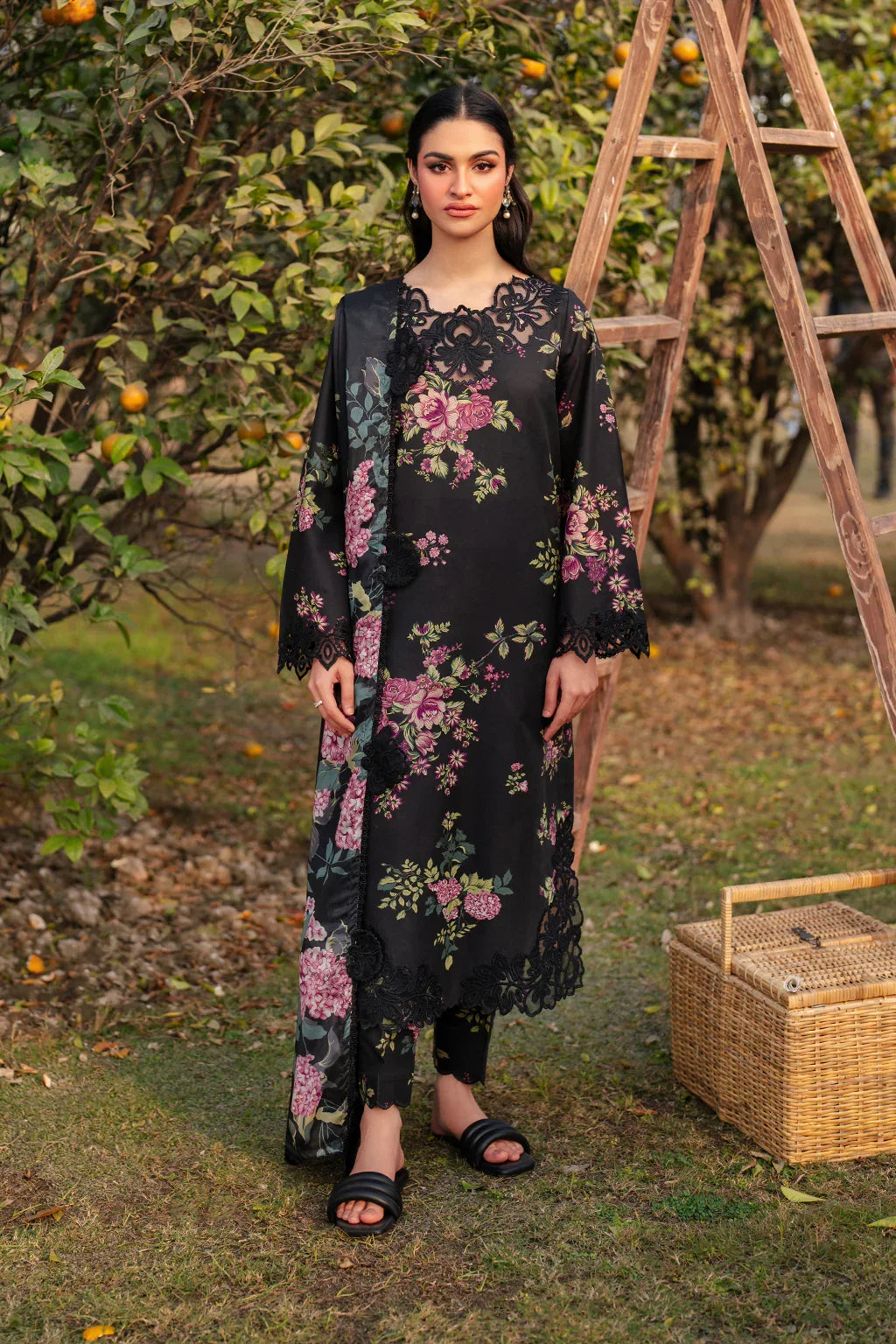 Iznik | UE-394 Printed Lawn