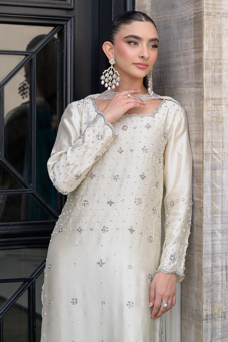 Chic Ophicial | Elite Eid | Ivory Swan