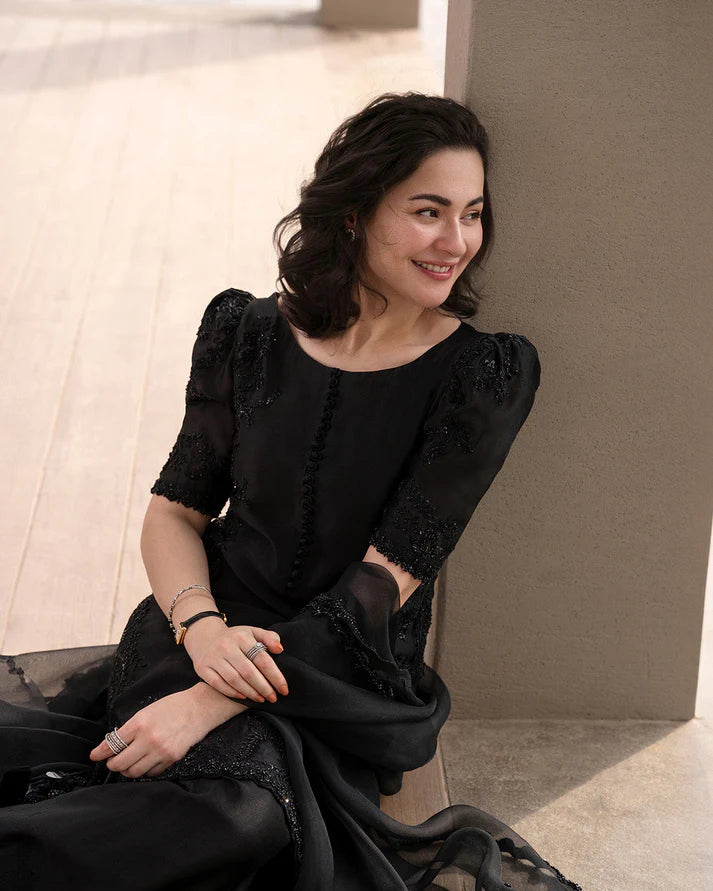 Faiza Saqlain | Reina Luxe | Temirah