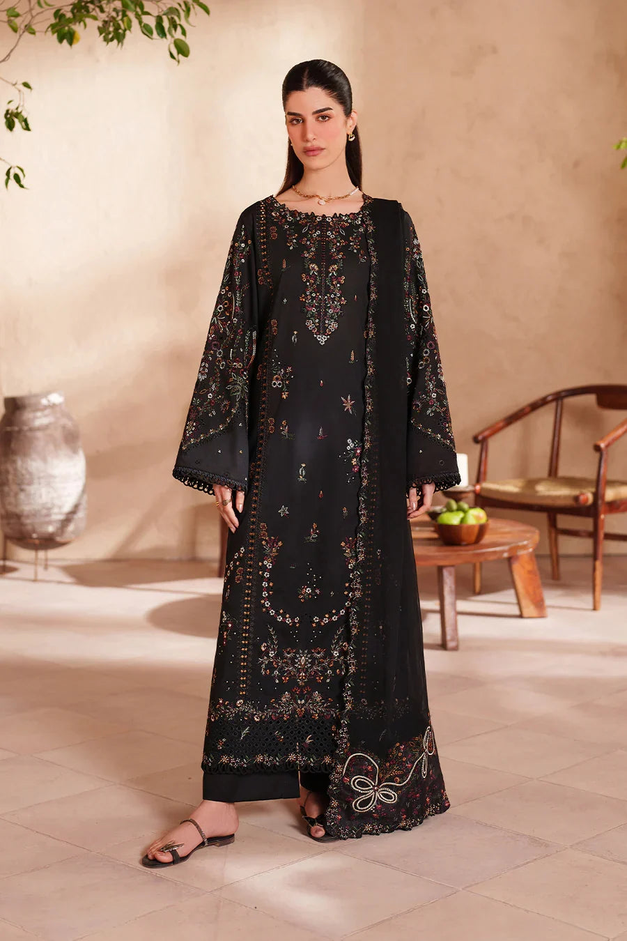 Iznik | Festive Lawn '26 | EL-07 Embroidered Lawn