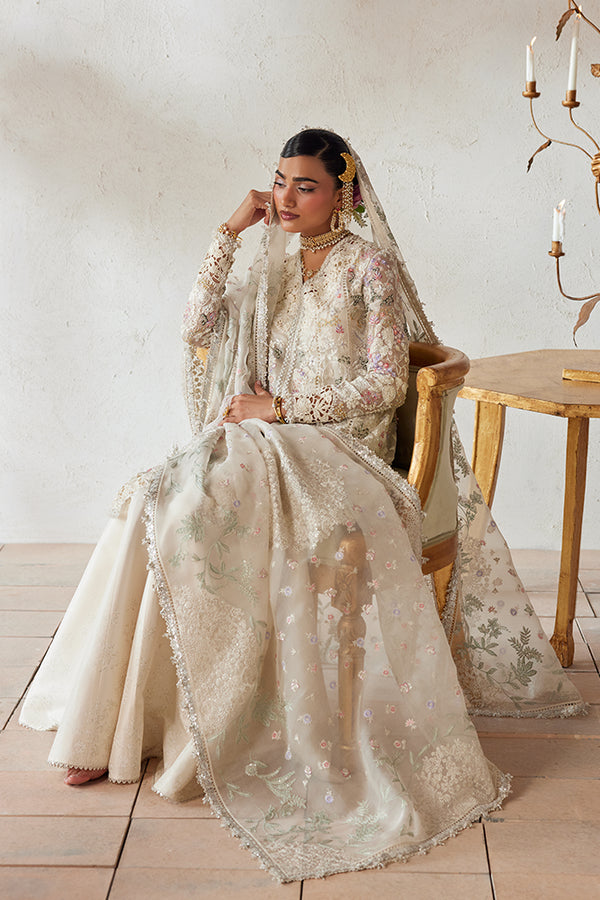 Suffuse | Freeshia Wedding Formals | Rosha