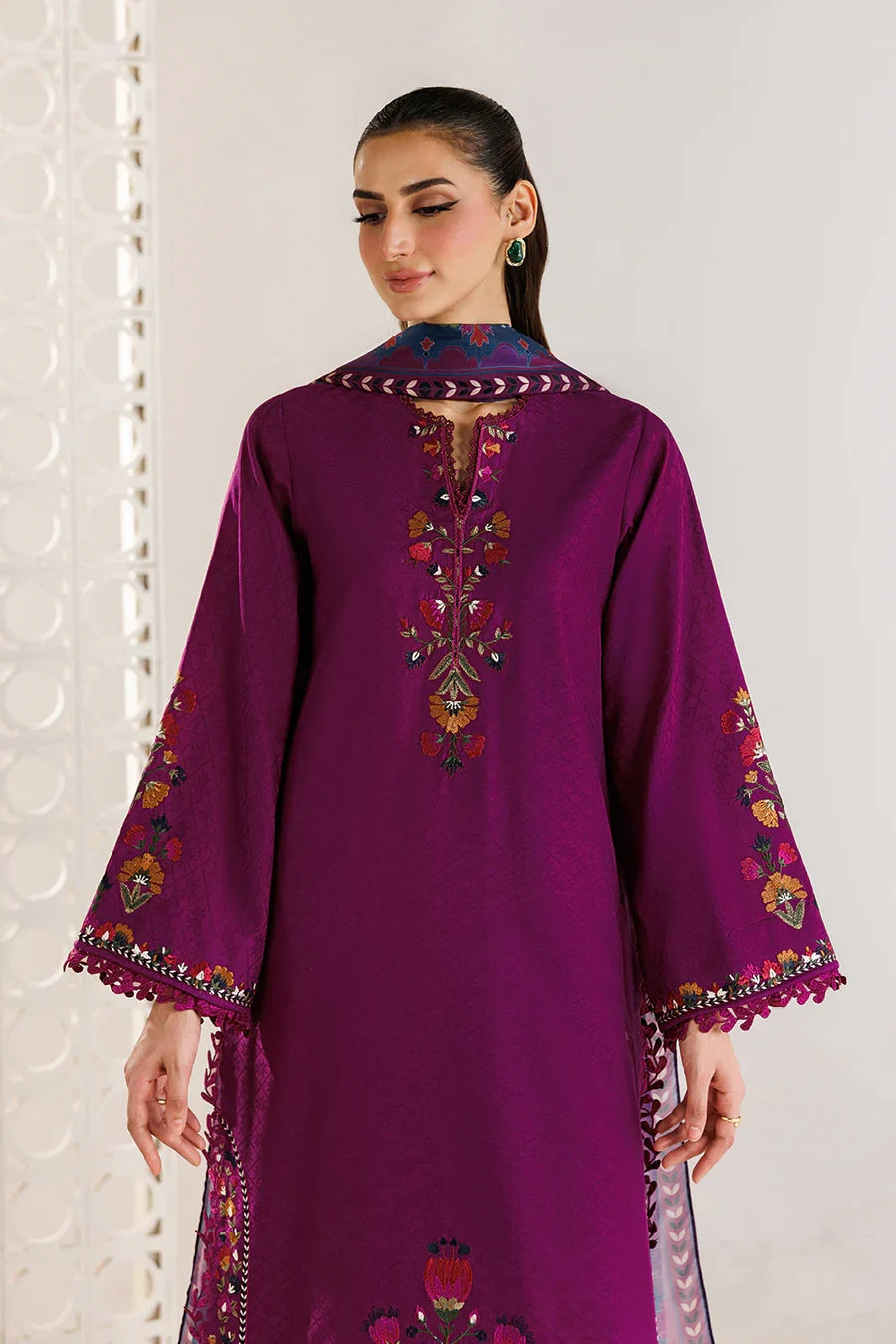 Iznik | The Lawn Edit | UE-680 Embroidered Lawn
