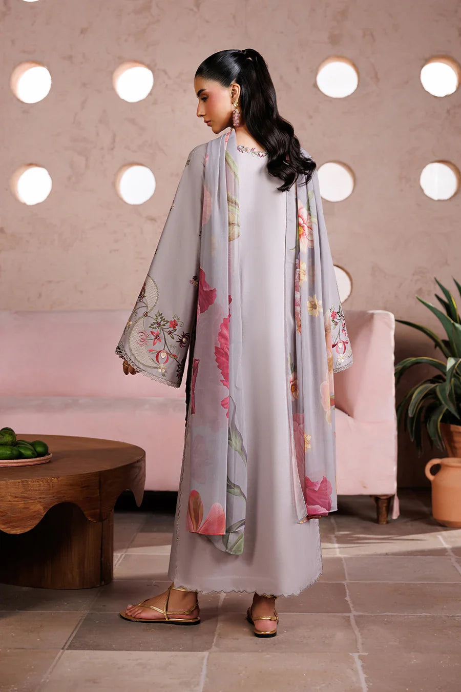 Iznik | Sunscape Lawn '26 | UE-699 Embroidered Lawn