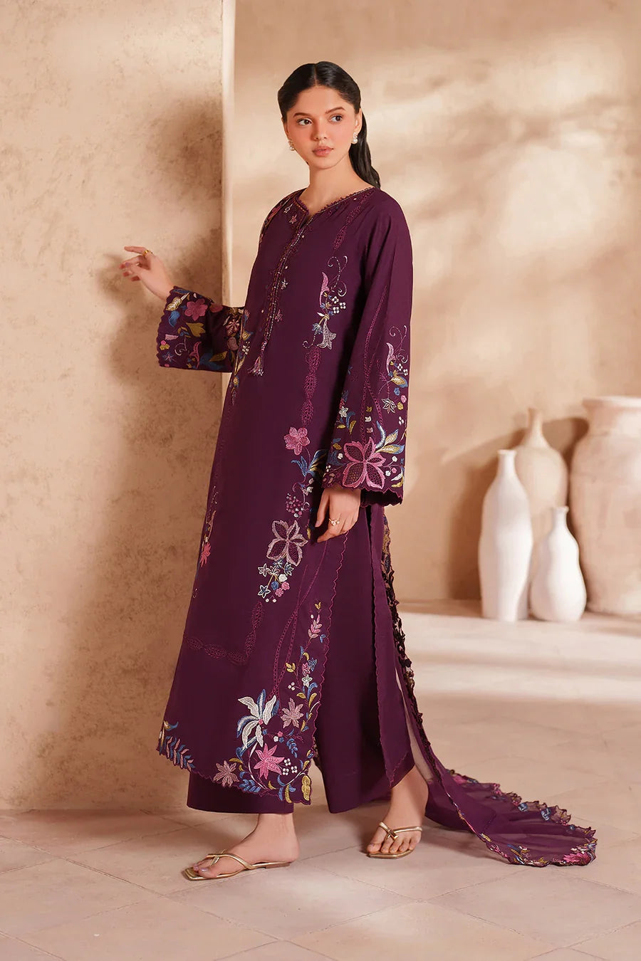 Iznik | Festive Lawn '26 | EL-03 Embroidered Lawn