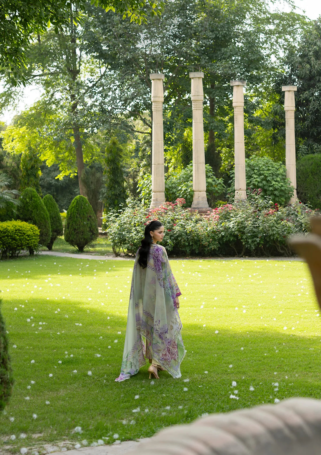 Elaf Premium | Signature Embroidered Lawn with Chiffon Collection 26 | ESG-7A STELLA