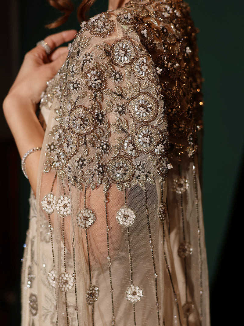 Caia | Haute Couture | Aura