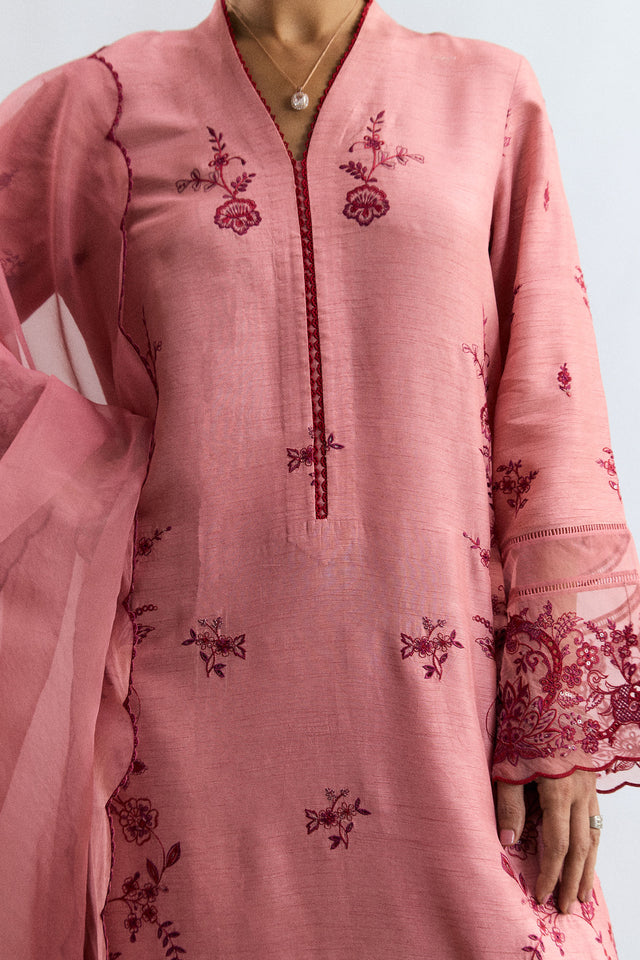 Zara Shahjahan | Festive 26 | Gulnaar