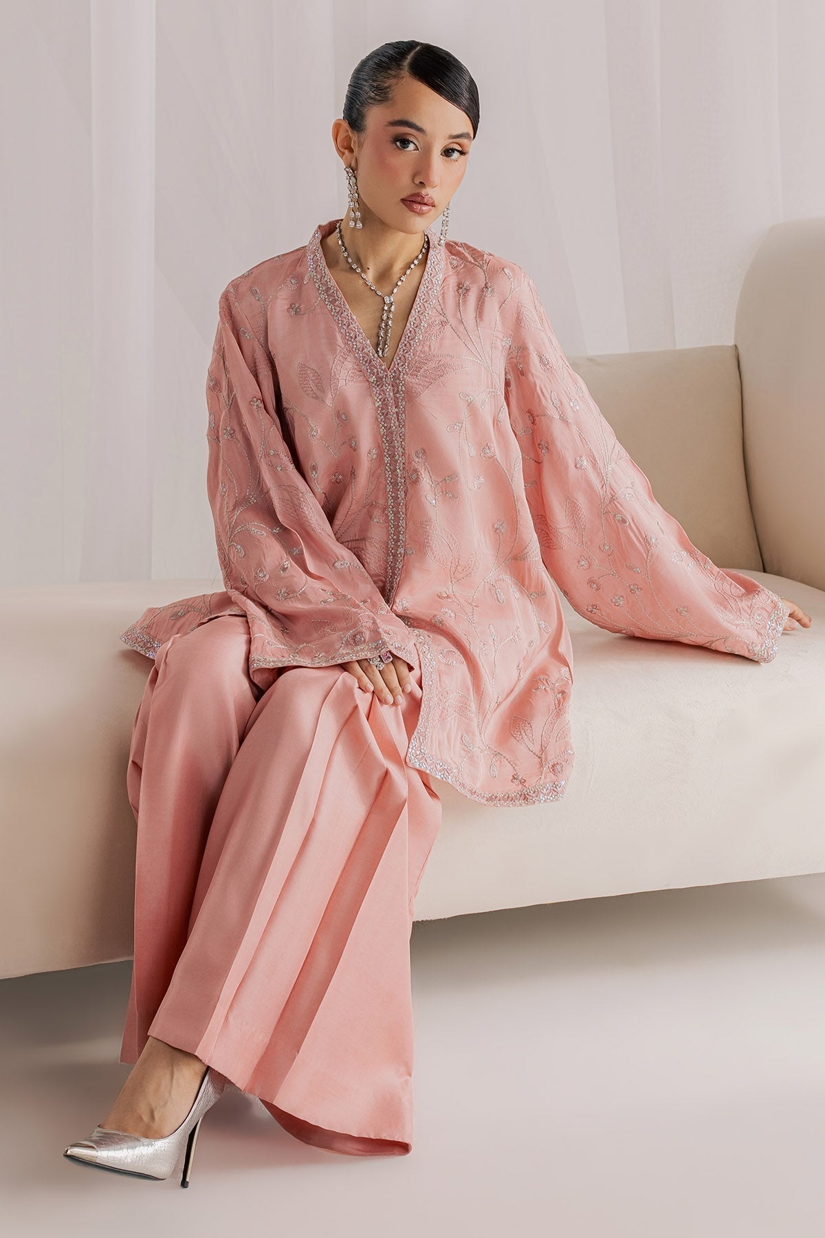 Nureh | Fancy Formal 26 | NP-798
