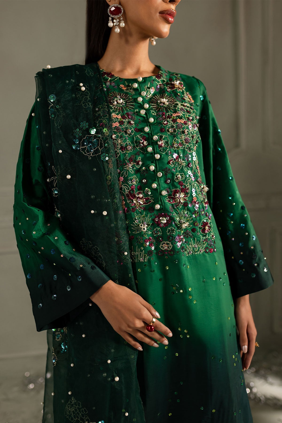 Nureh | Fancy Formals | Ruby Rush TW-09
