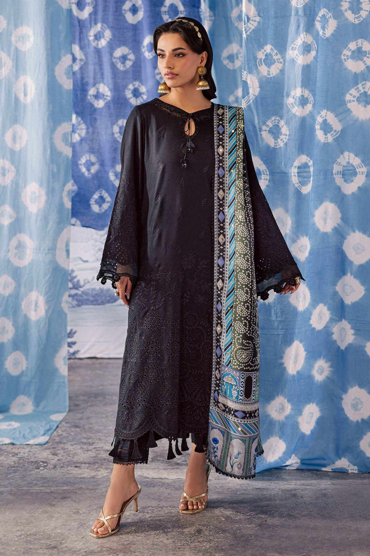 Nureh | Bazaar Luxe 25 | NE-209