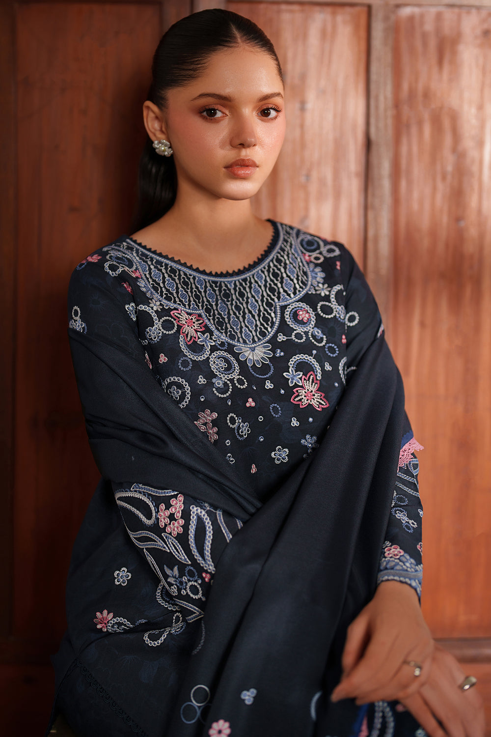 Farasha | Meline Premium Viscose 25 | Night Oak