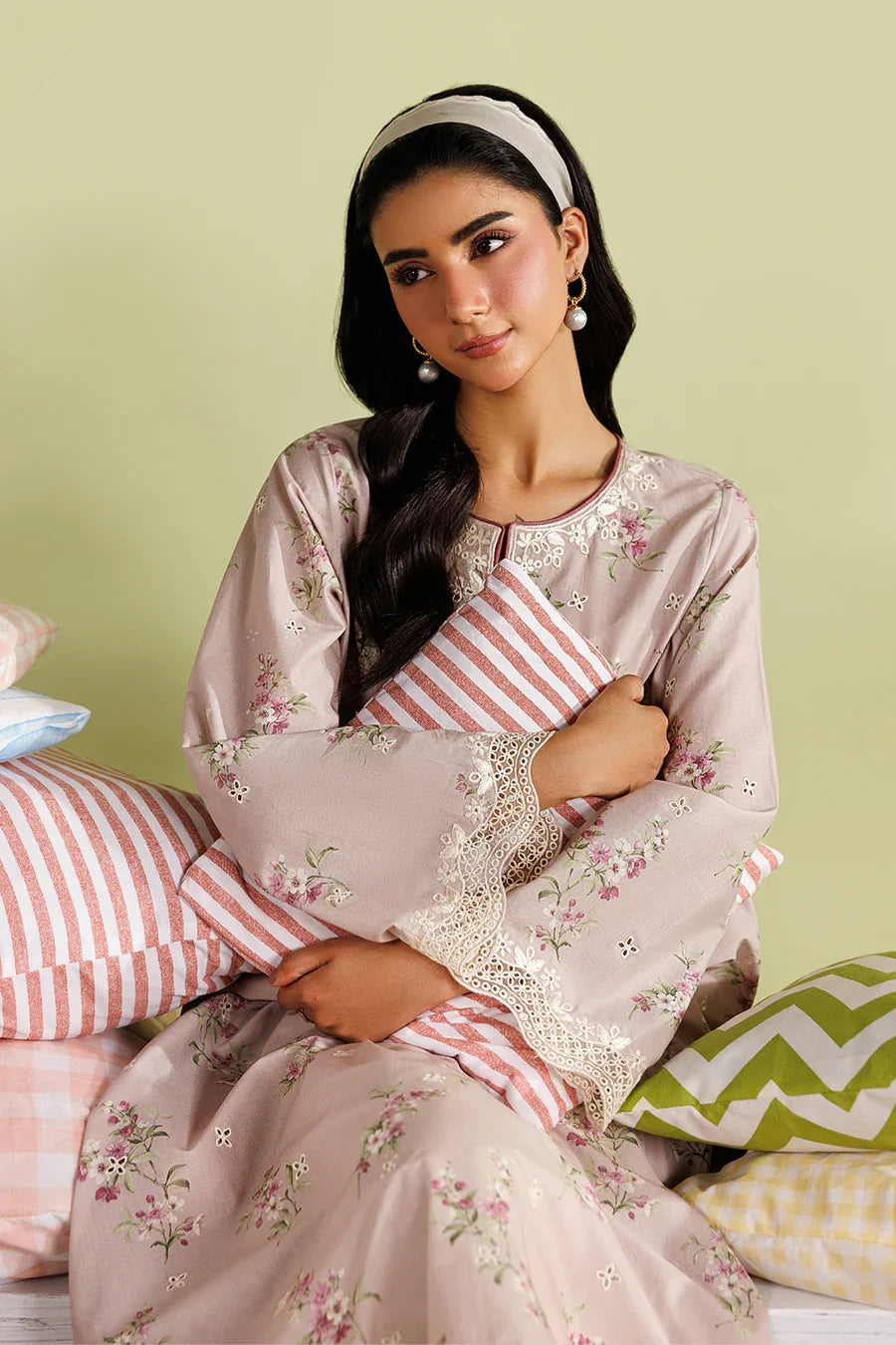 Iznik | Summer Pret | IP-365 Printed Lawn