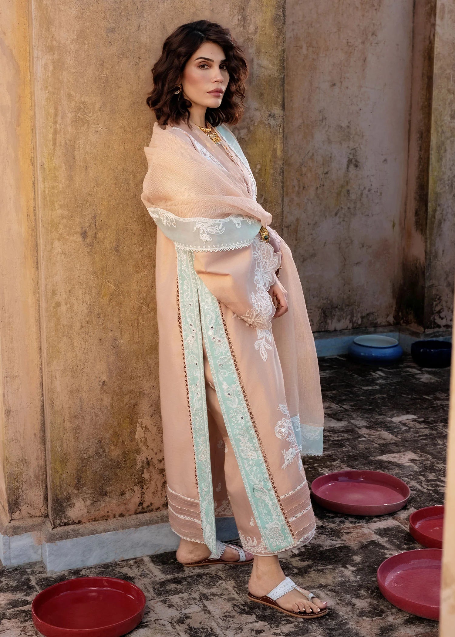 Crimson | MITTI WINTER PRET 25 | Nawabi Notes