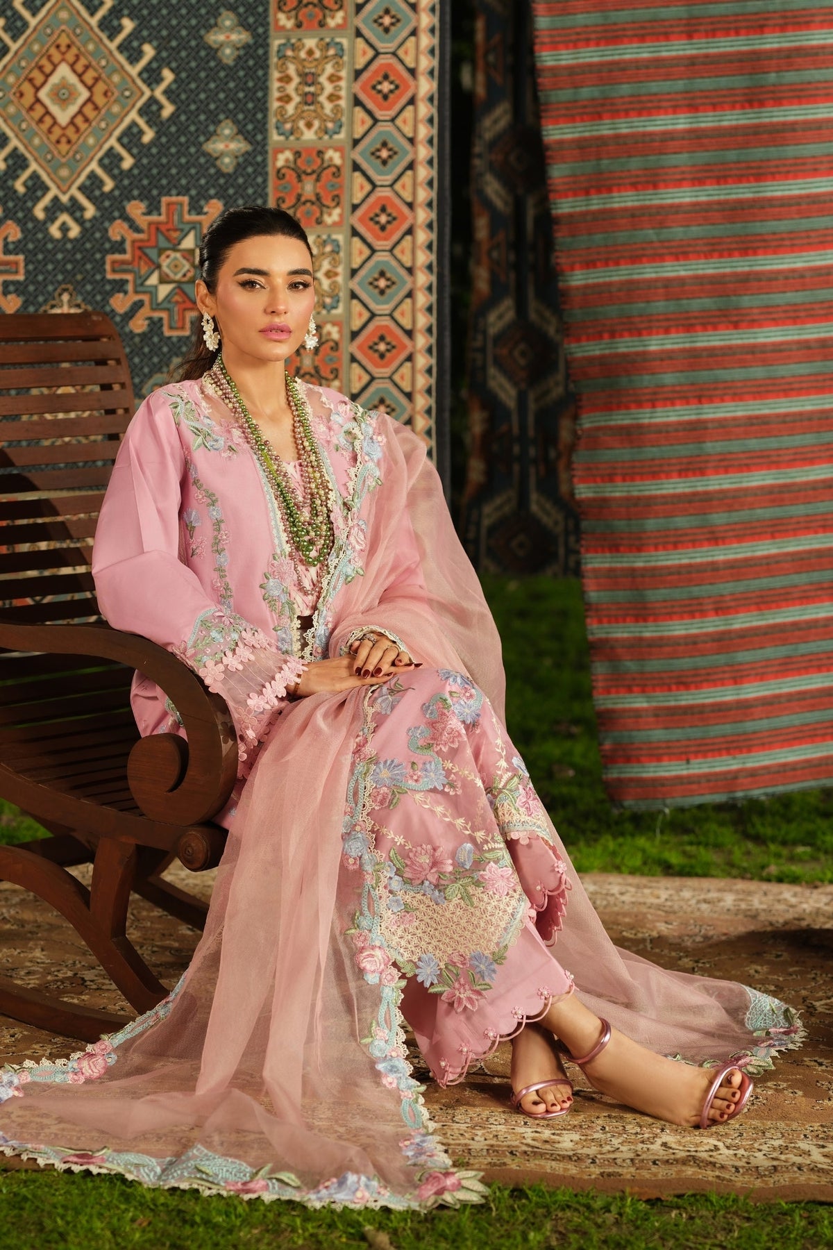 Maryam Hussain | Luxury Lawn 26 | Aesaar