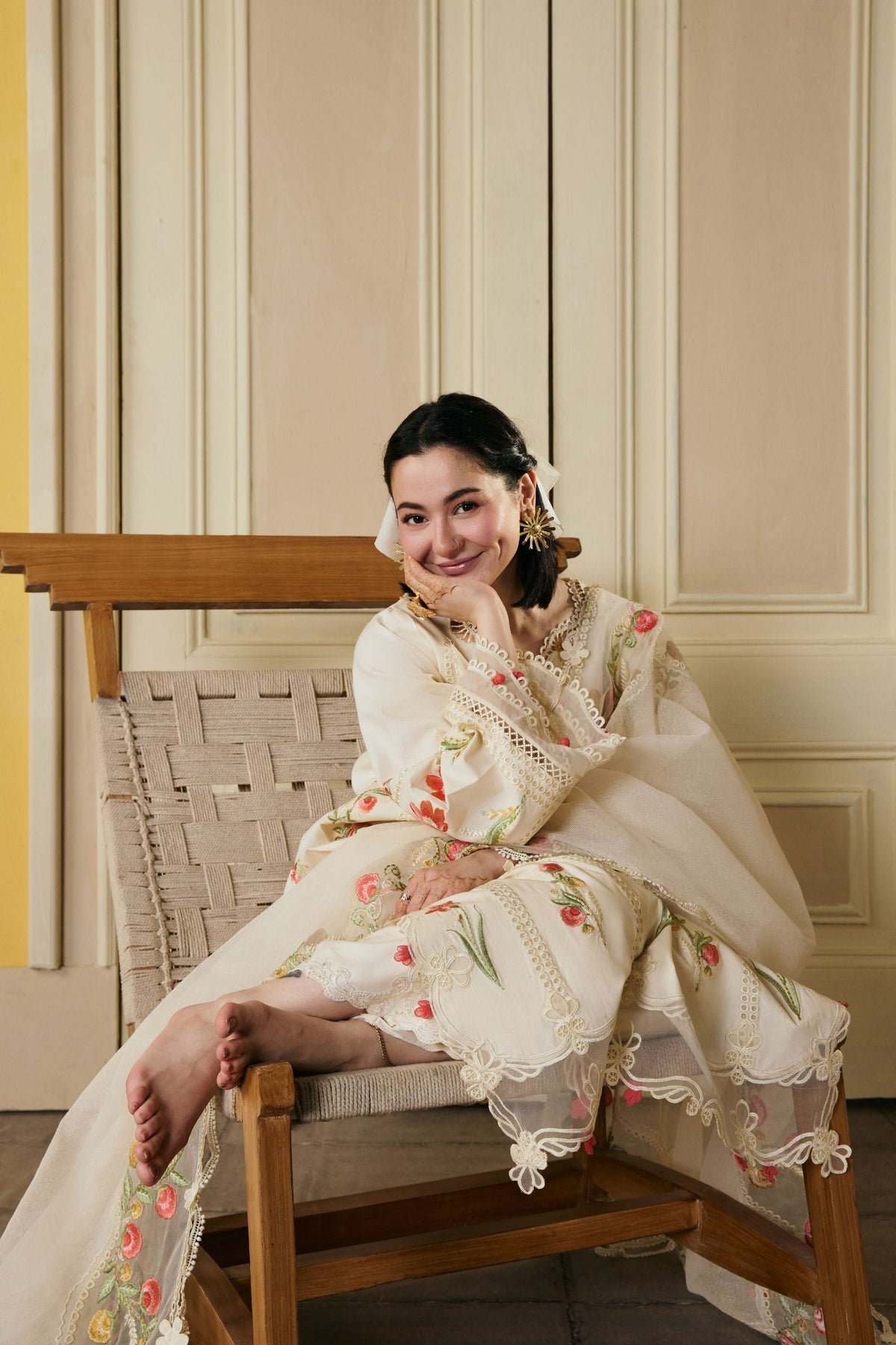 Maryam Hussain | Luxury Lawn 26 Vol 2 | Hala