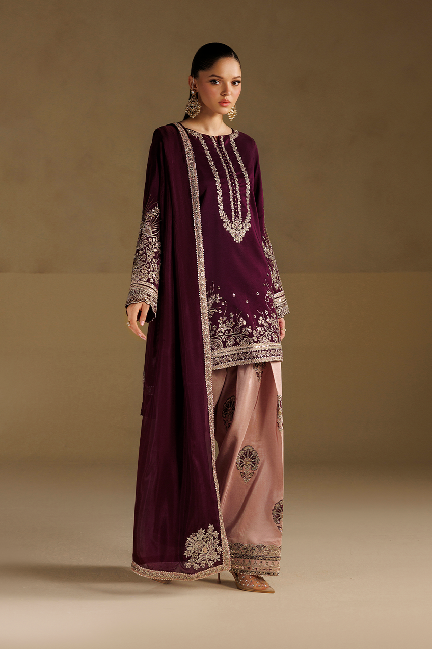 Iznik | Formals ‘26 | UE-733 Embroidered Ramen Silk