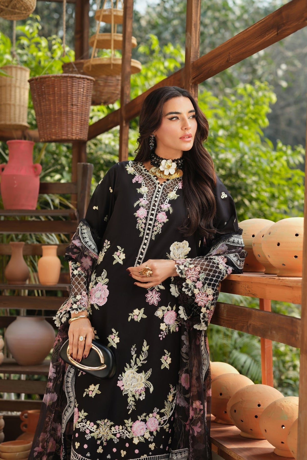 Maryam Hussain | Luxury Lawn 26 | Noir