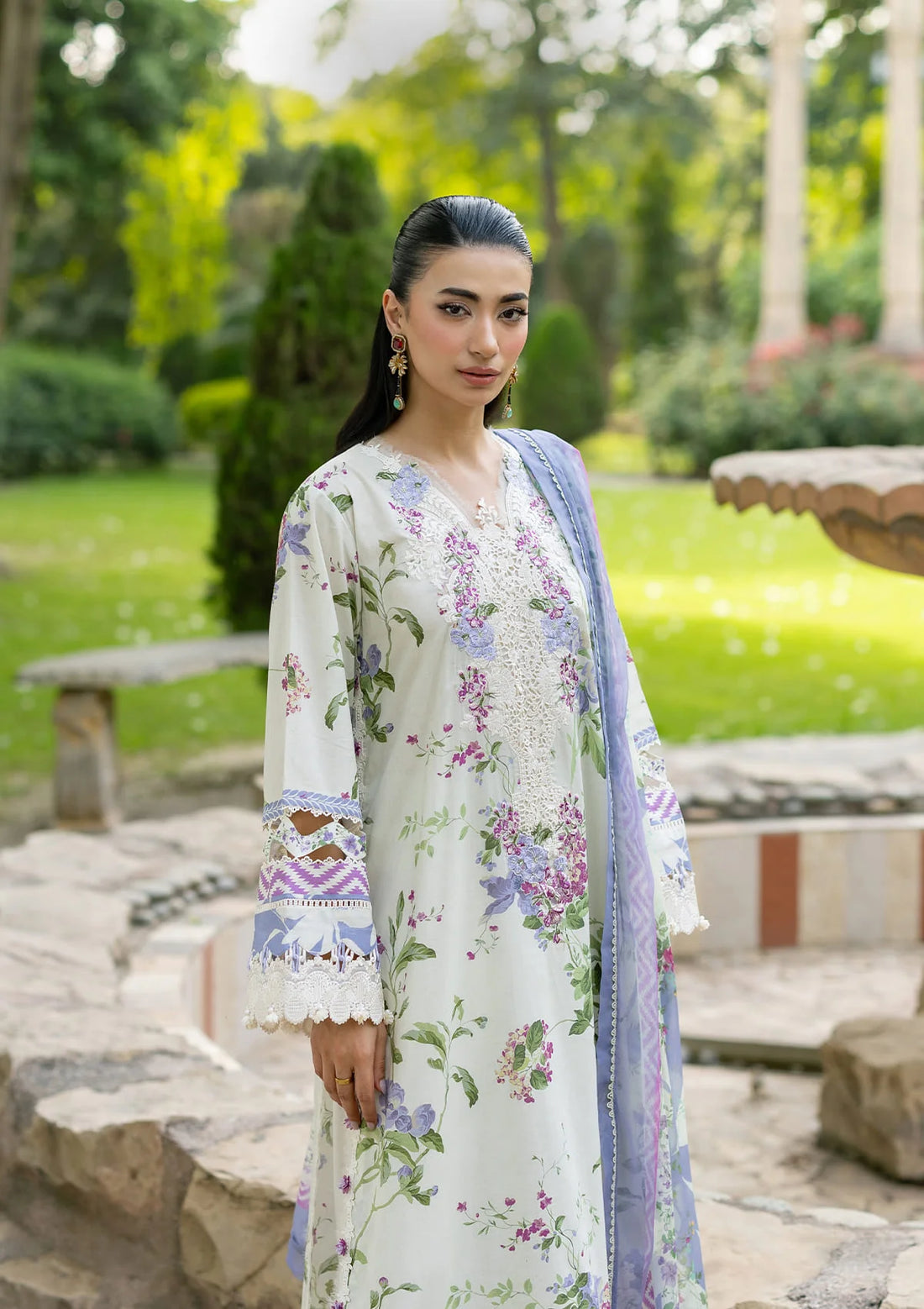 Elaf Premium | Signature Embroidered Lawn with Chiffon Collection 26 | ESG-3B KATIE