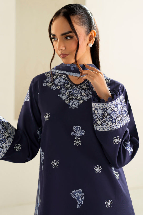 Farasha | Summer Weaves Embroidered Lawn | Midnight Hue