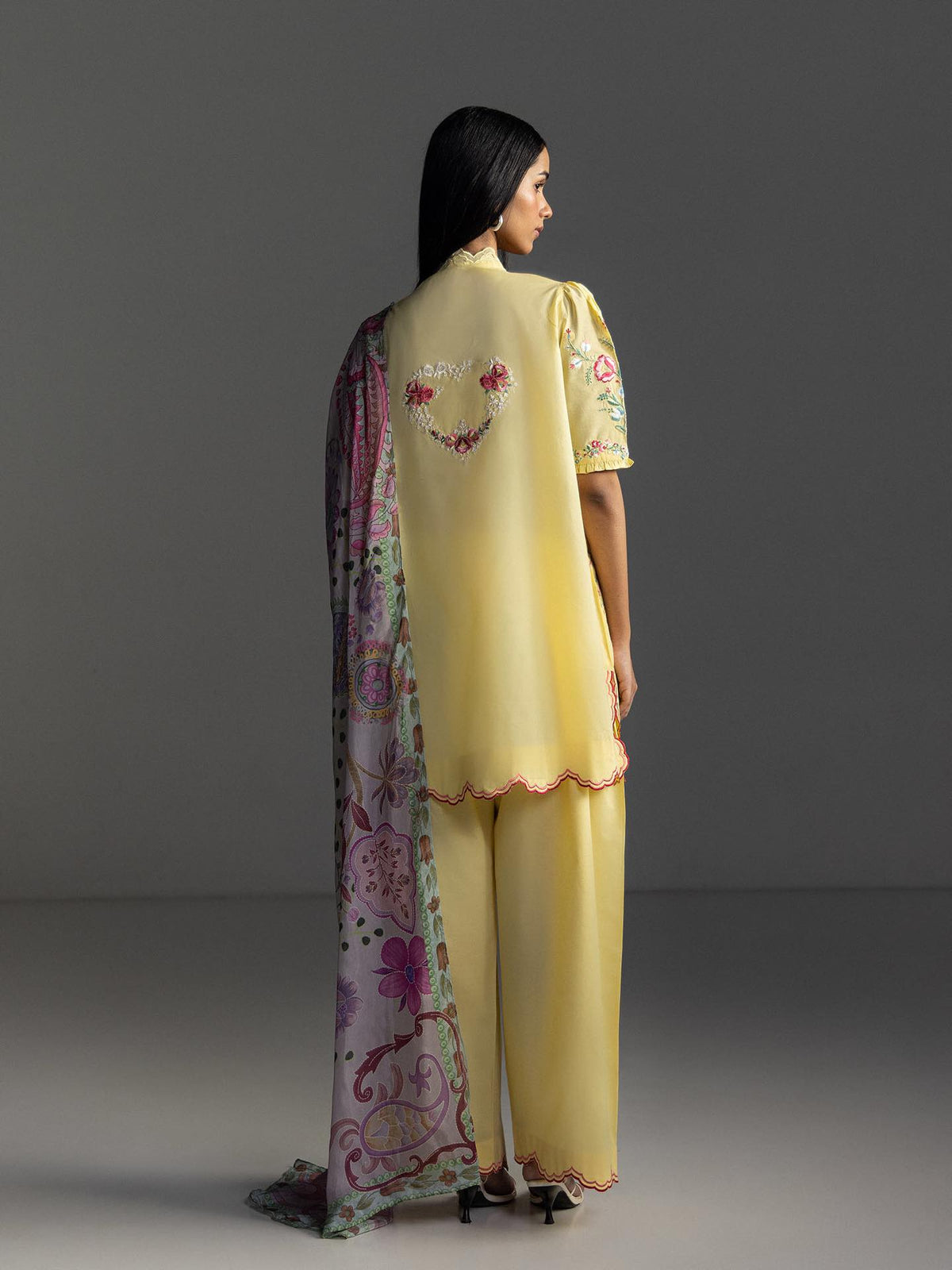 Zara Shahjahan | Coco Lawn 26 | Seren-5B