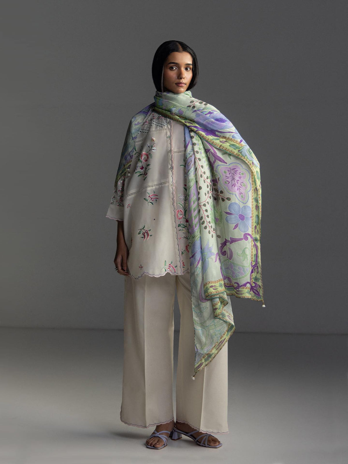 Zara Shahjahan | Coco Lawn 26 | Seren-5A