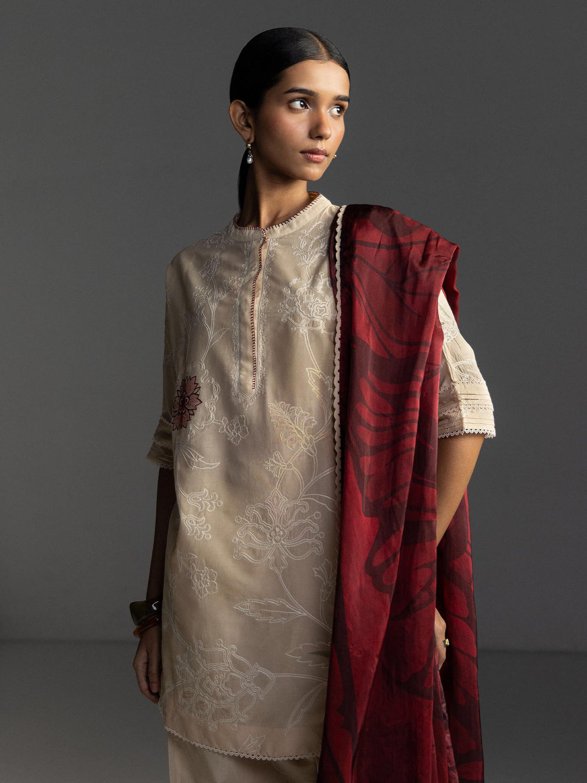 Zara Shahjahan | Coco Lawn 26 | Isla-4A