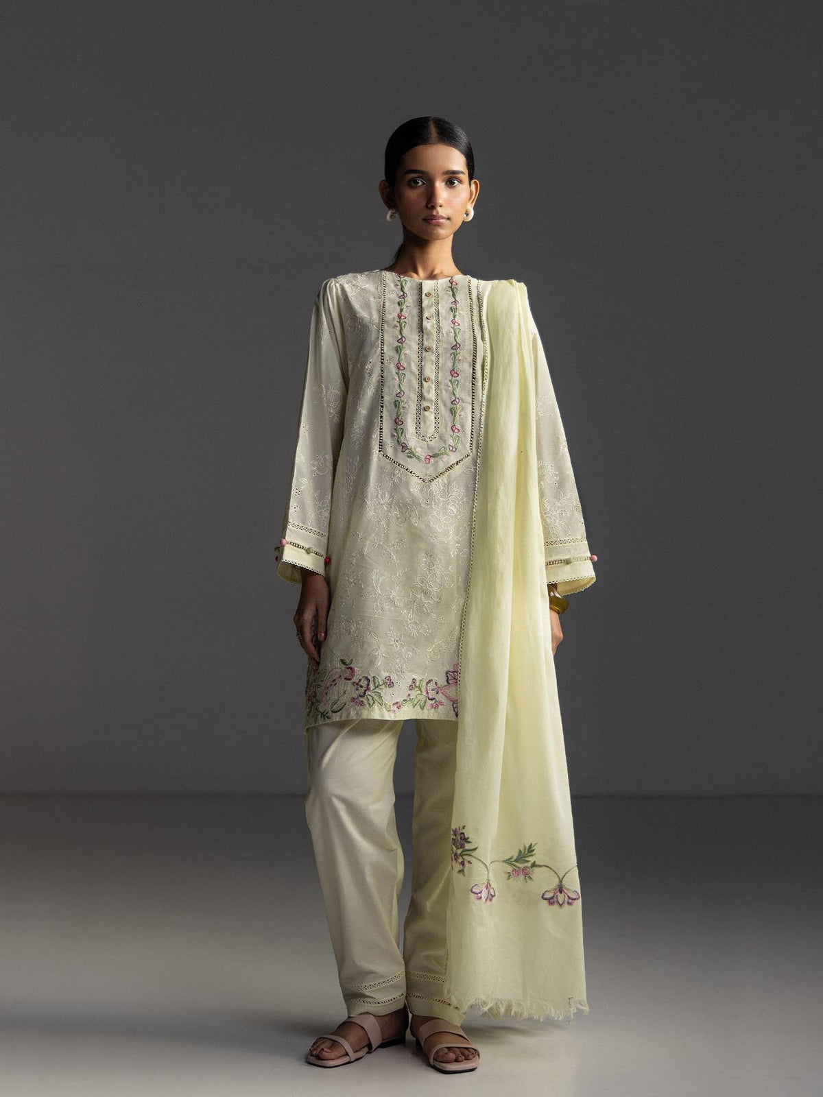 Zara Shahjahan | Coco Lawn 26 | Liora-8B