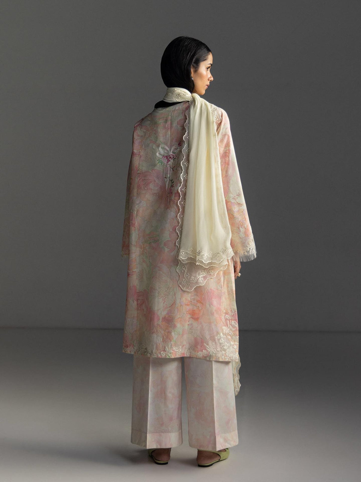 Zara Shahjahan | Coco Lawn 26 | Aira-6B