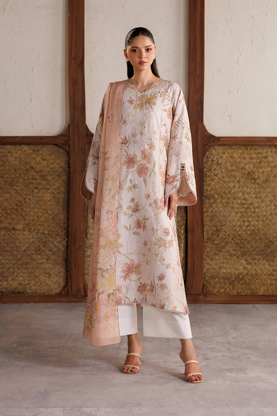 Iznik | Festive Lawn '26 | IBE-05 Embroidered Lawn