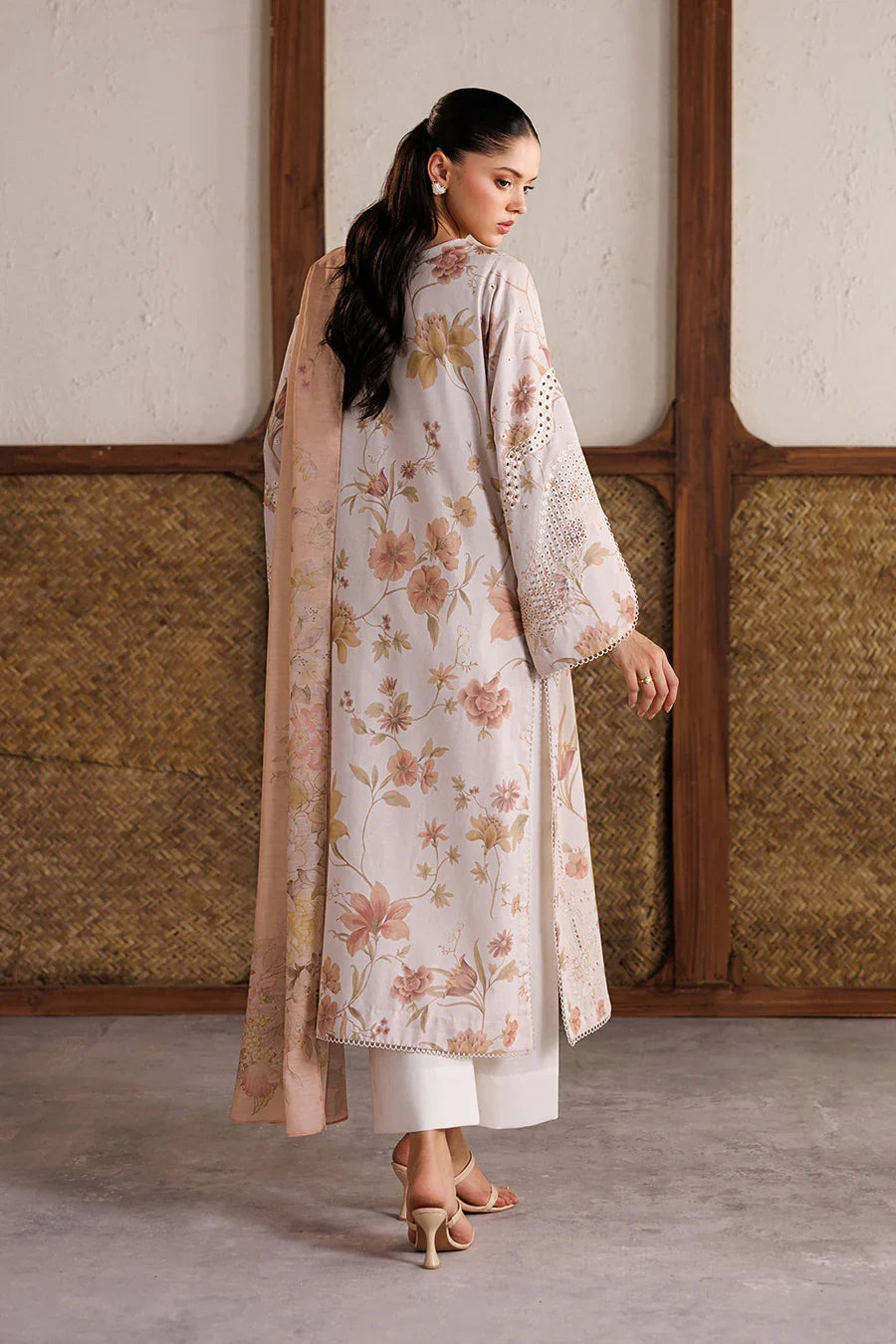 Iznik | Festive Lawn '26 | IBE-05 Embroidered Lawn