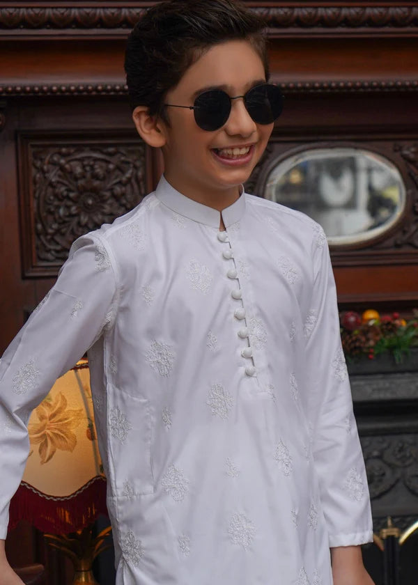 KID'S WHITE CHICKEN BOSKI KURTA SET - Maqsood Garments