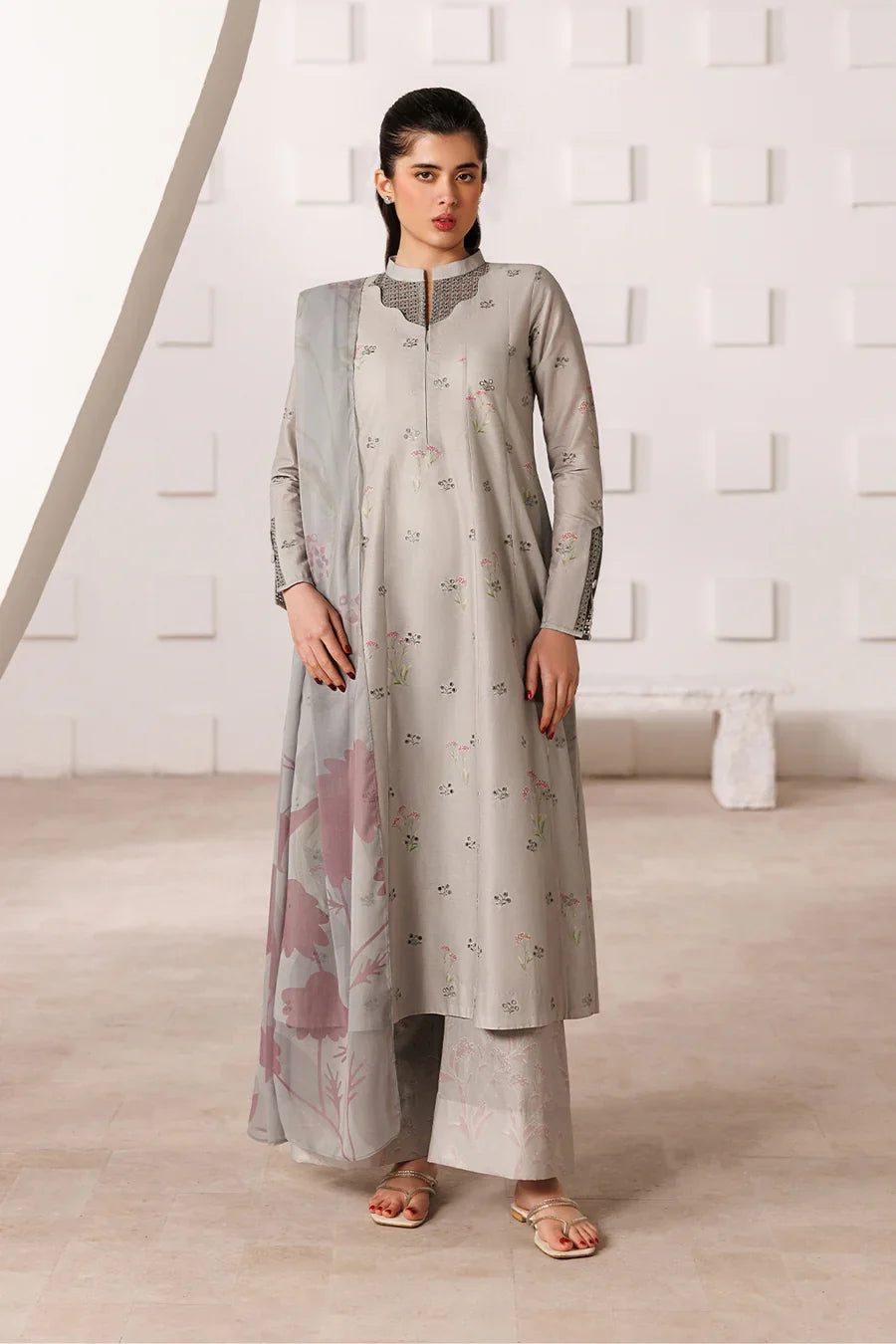 Iznik | Printed lawn vol II | UE-634 Printed Lawn