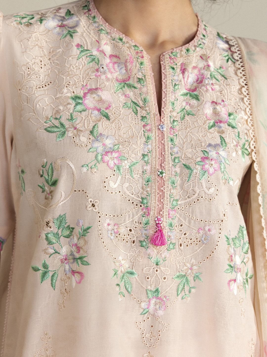 Zara Shahjahan | Coco Lawn 26 | Arlo-7B