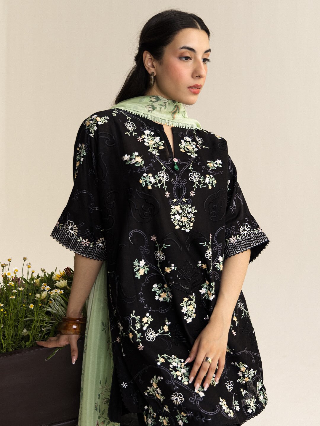 Zara Shahjahan | Coco Lawn 26 | Eira-10A