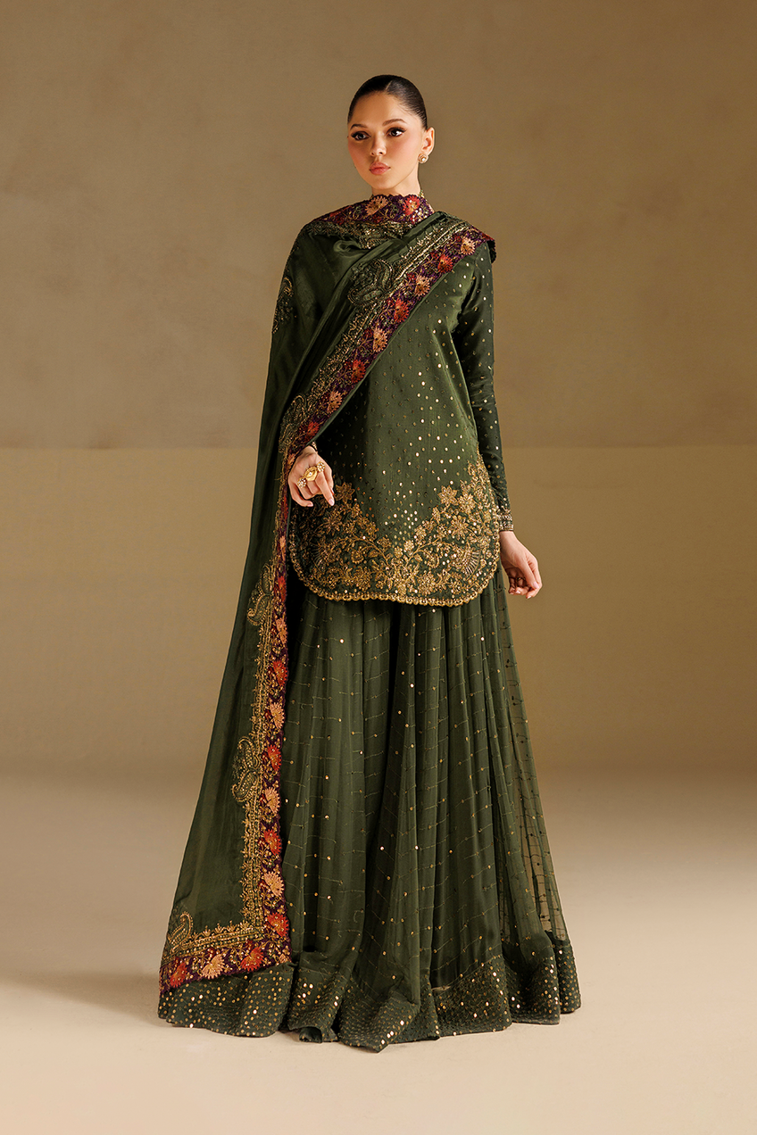 Iznik | Formals ‘26 | UE-732 Embroidered Ramen Silk