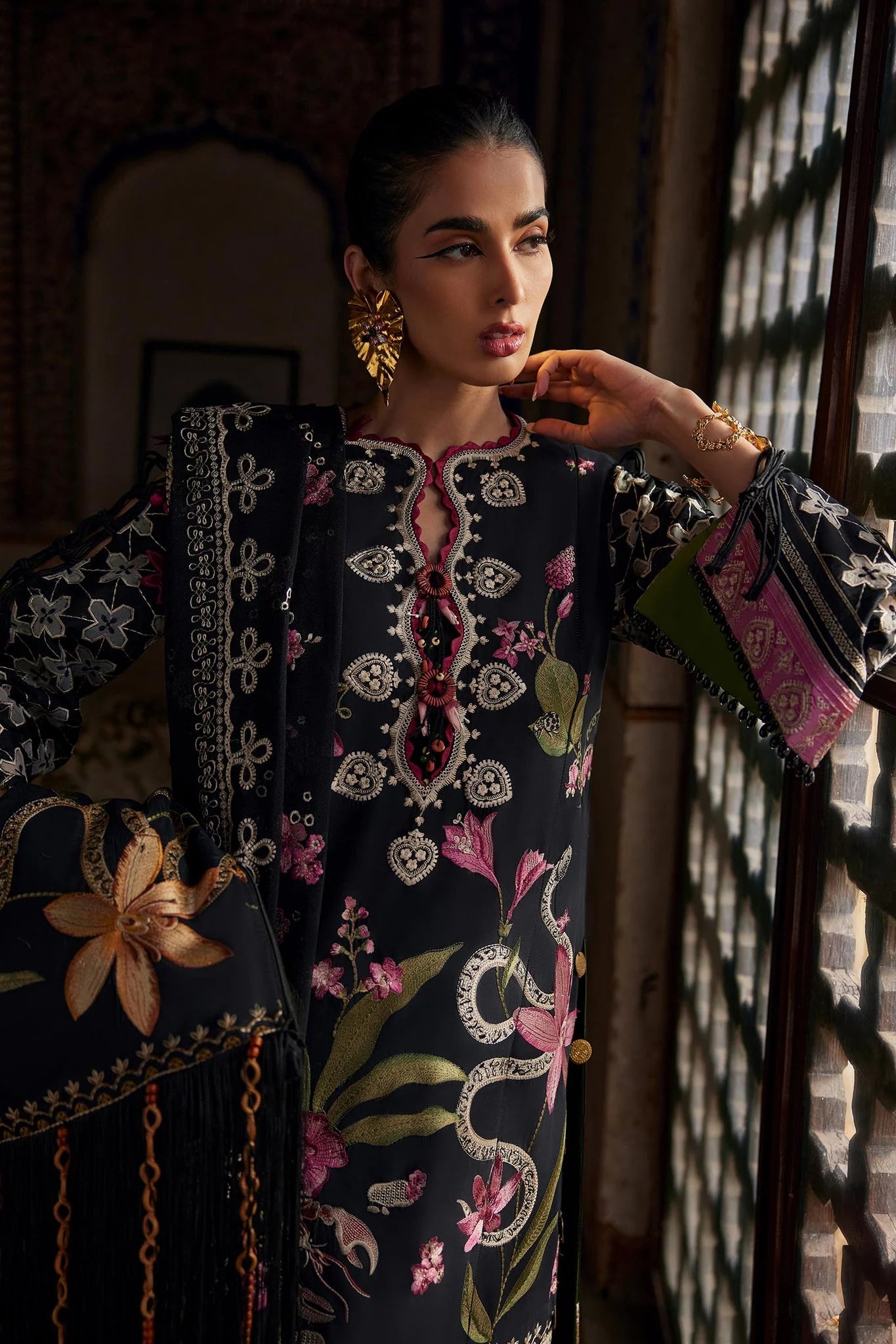 Elan | Luxury Lawn 25 | AZUREH (EL25-04 A)